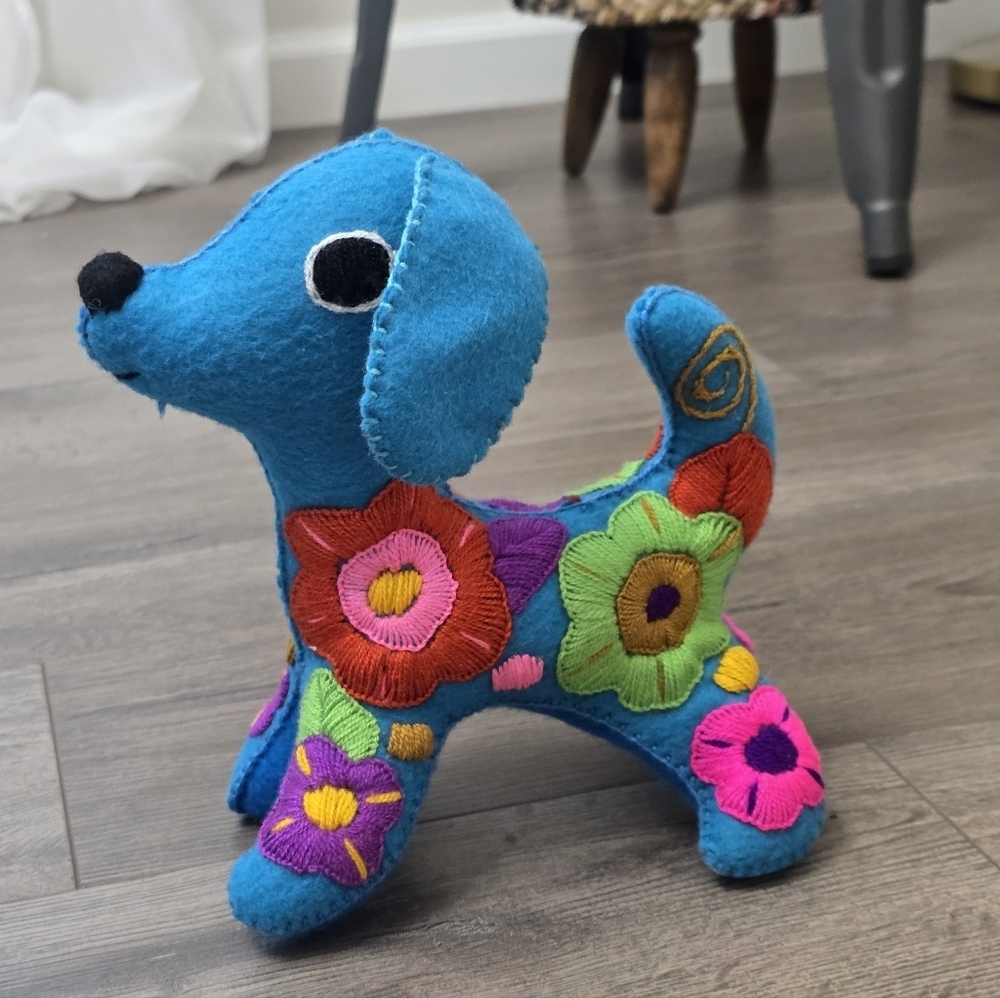 Hamdmade Felt Embroidered Folk Art Dog Colorful Fun Unique Art Deco